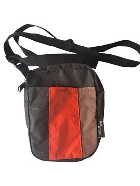 Herschel Supply Day/Night Crossbody fanny waist nylon Mini pouch hiking travel